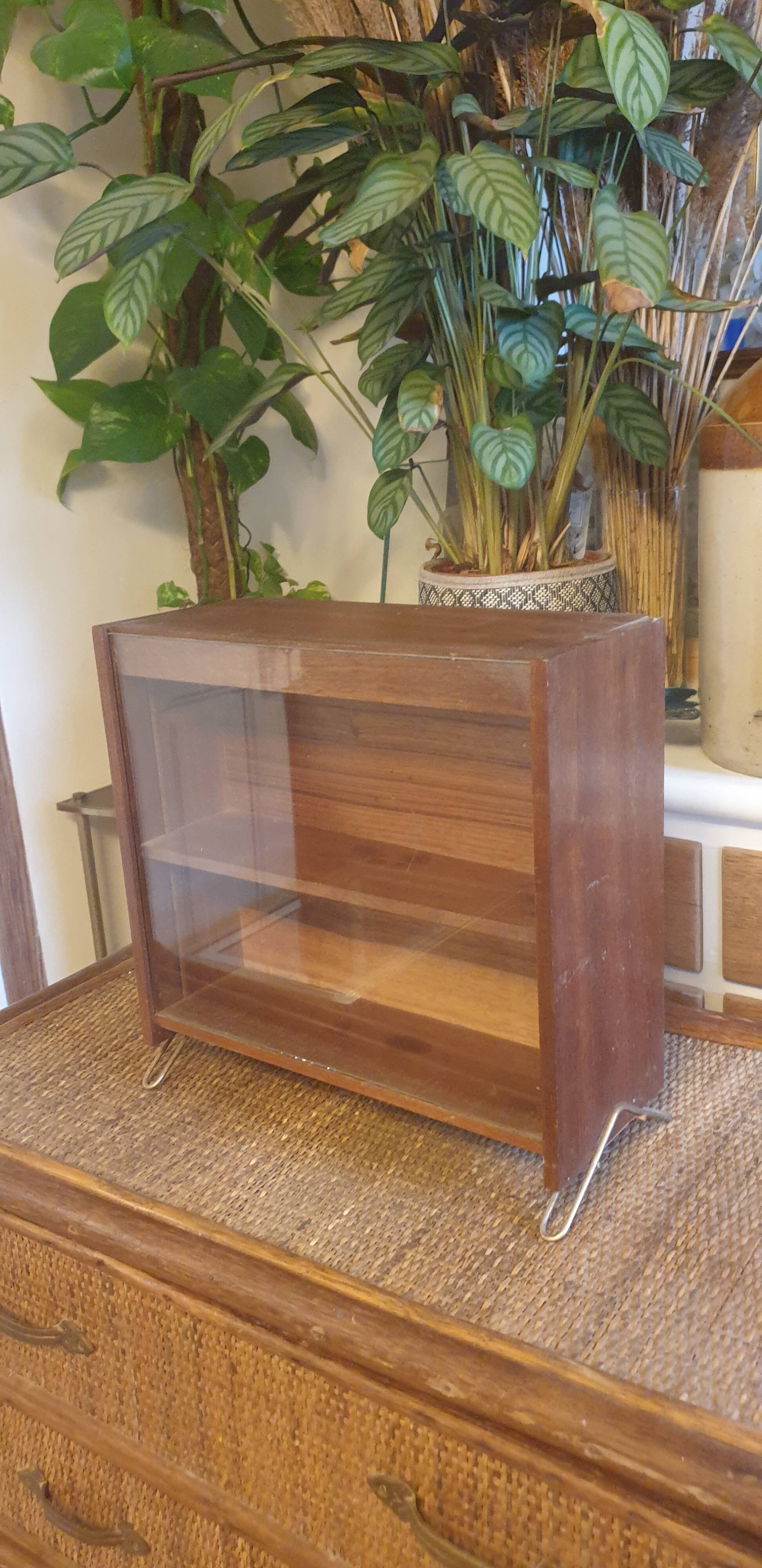 Étagère vitrine