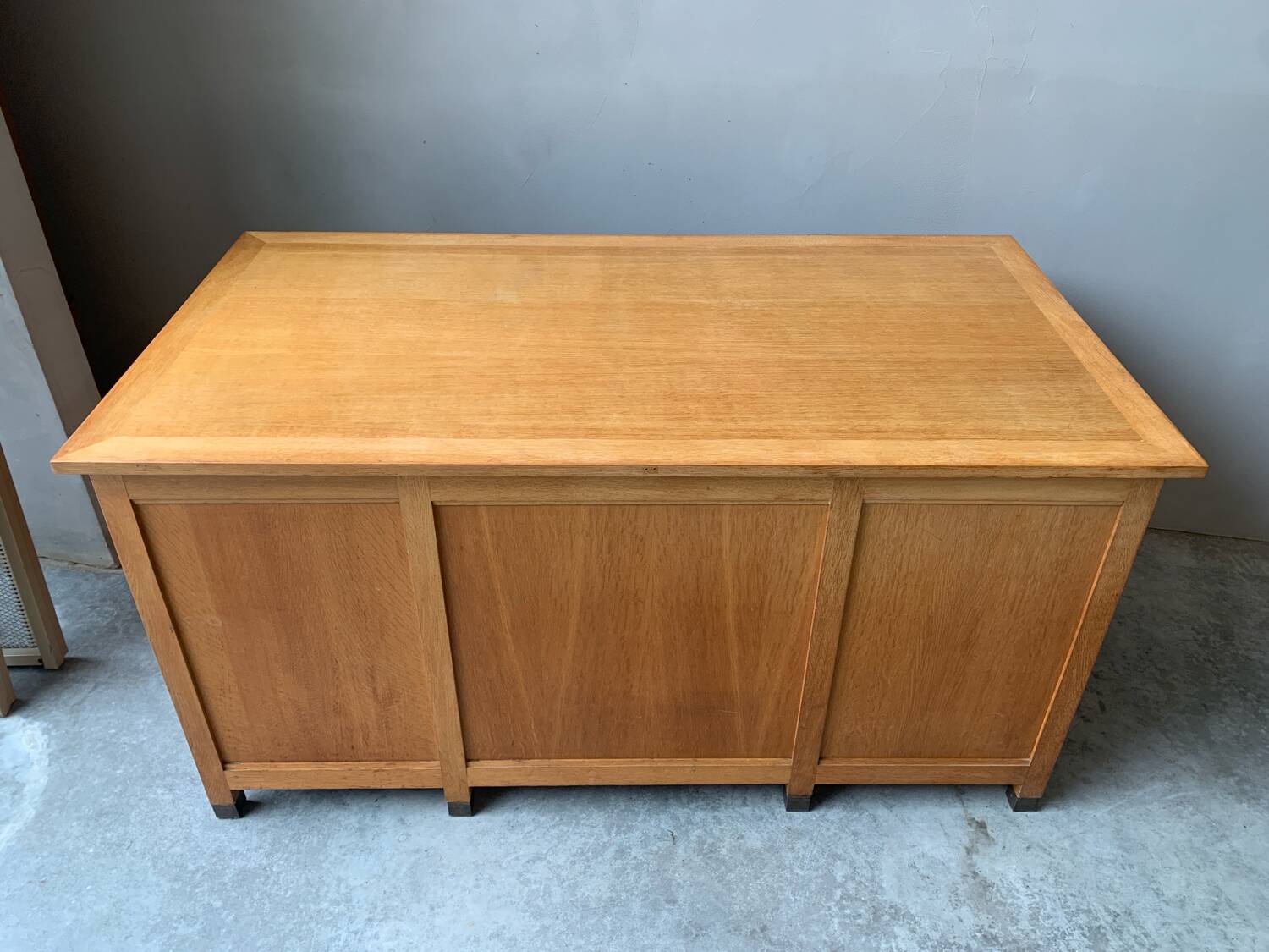Bureau Vintage en Chêne avec 8 Tiroirs