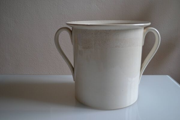 Très gros pot ancien en faïence de Sarreguemines