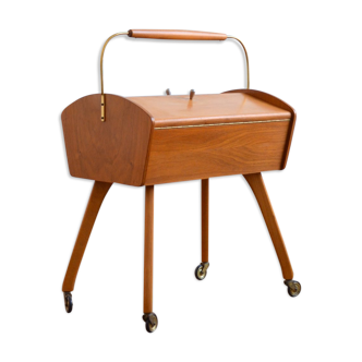 Worker / Vintage sewing box 1960s