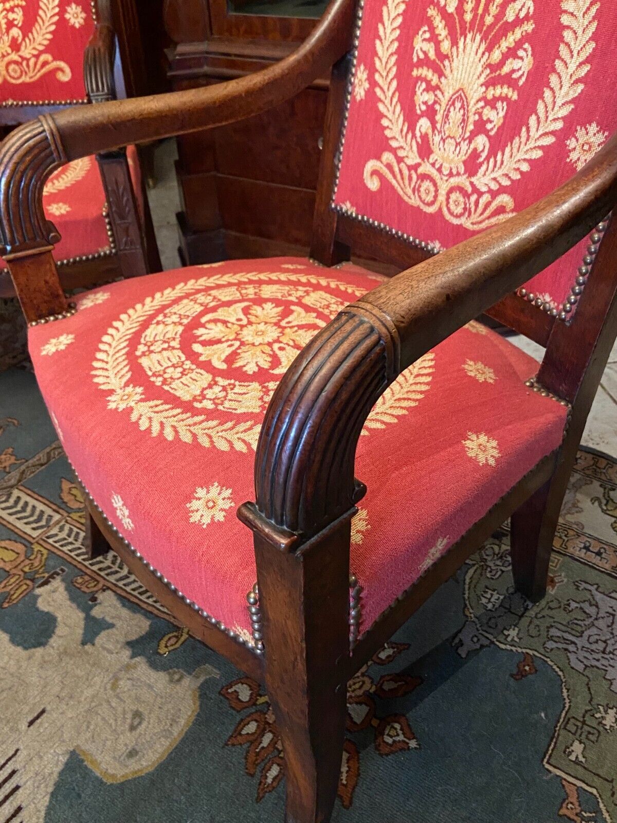 Period armchair Restoration in solid carved mahogany