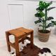 Tabouret brutaliste en pin