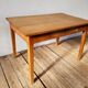 Table en bois vintage