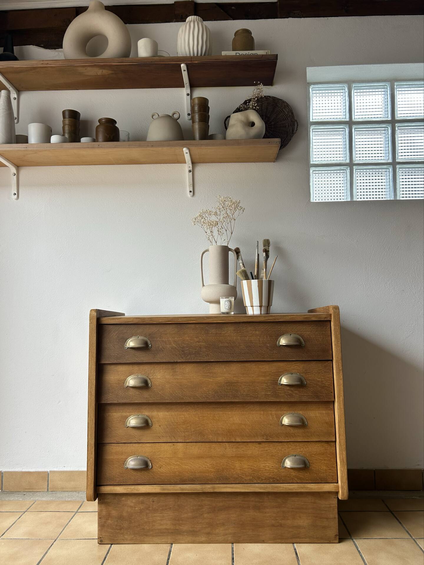 Vintage chest of drawers