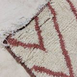 Handmade moroccan berber rug 160 x 128 cm