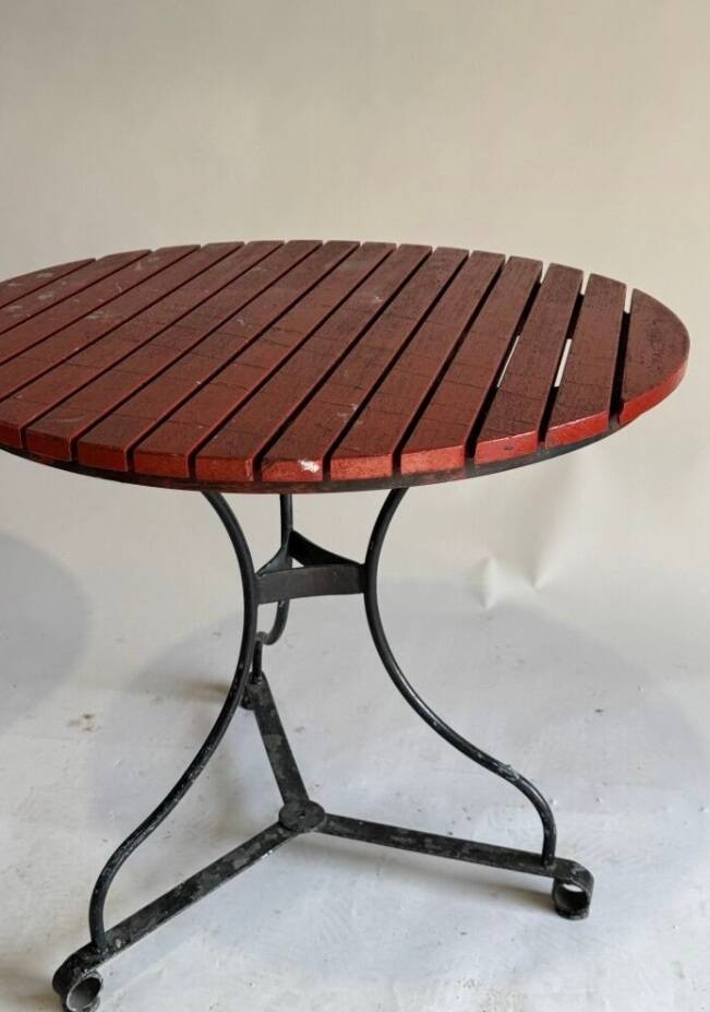 Lot de 2 tables rondes de jardin