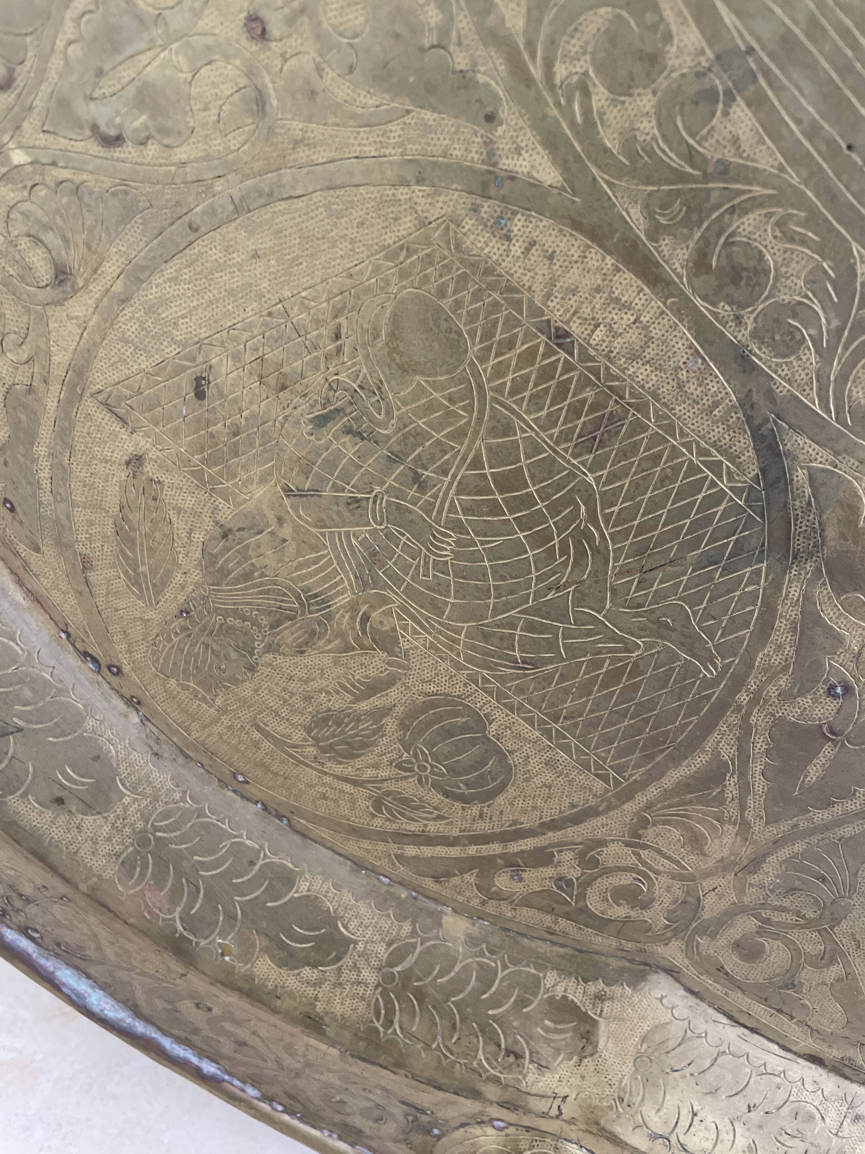 Ancient eastern brass plate engraved with Mamluk decoration – 96