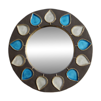 mirror model "pique" by Mithé Espelt