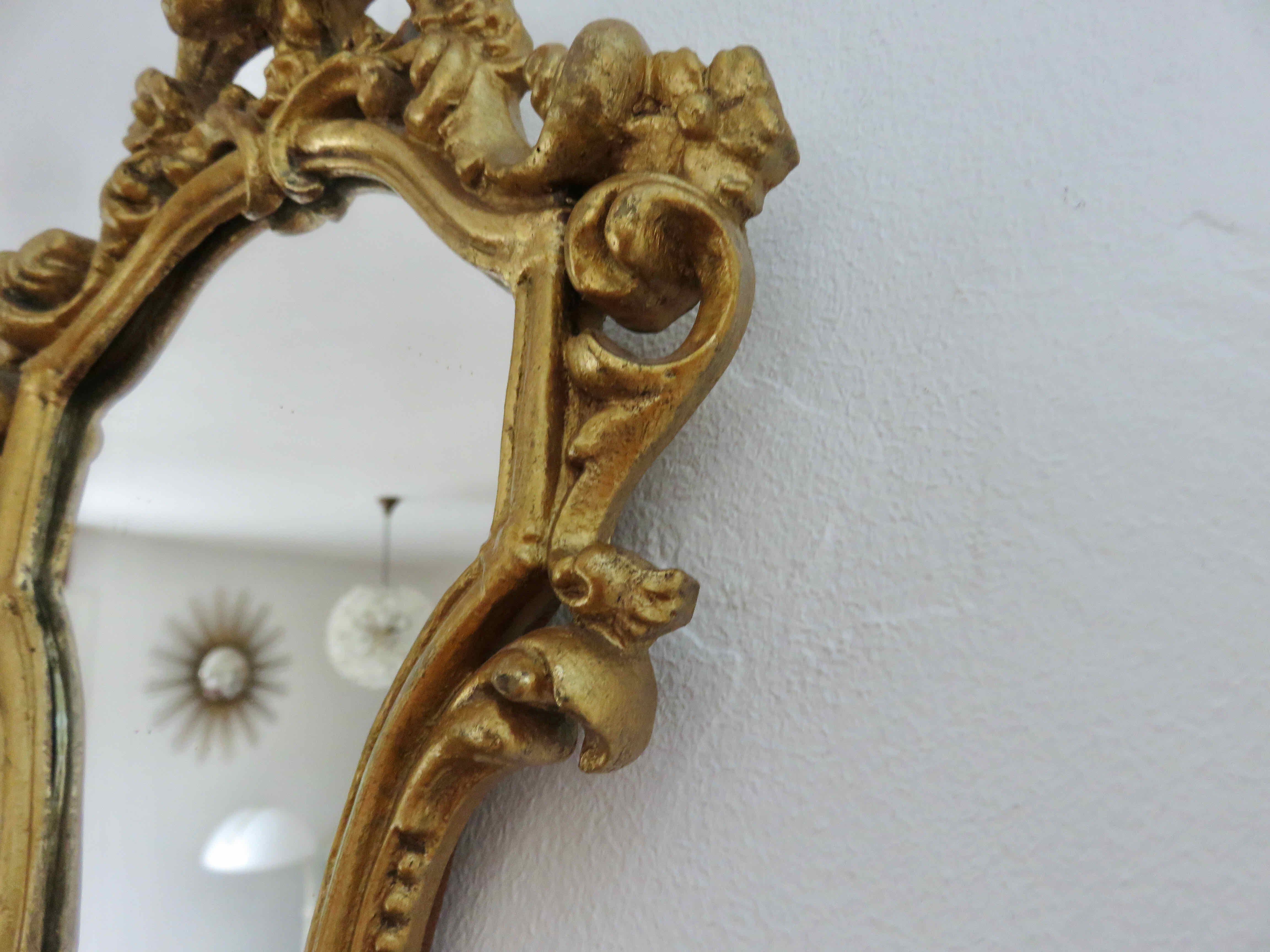 Baroque style mirror in gilded resin 60s 70s