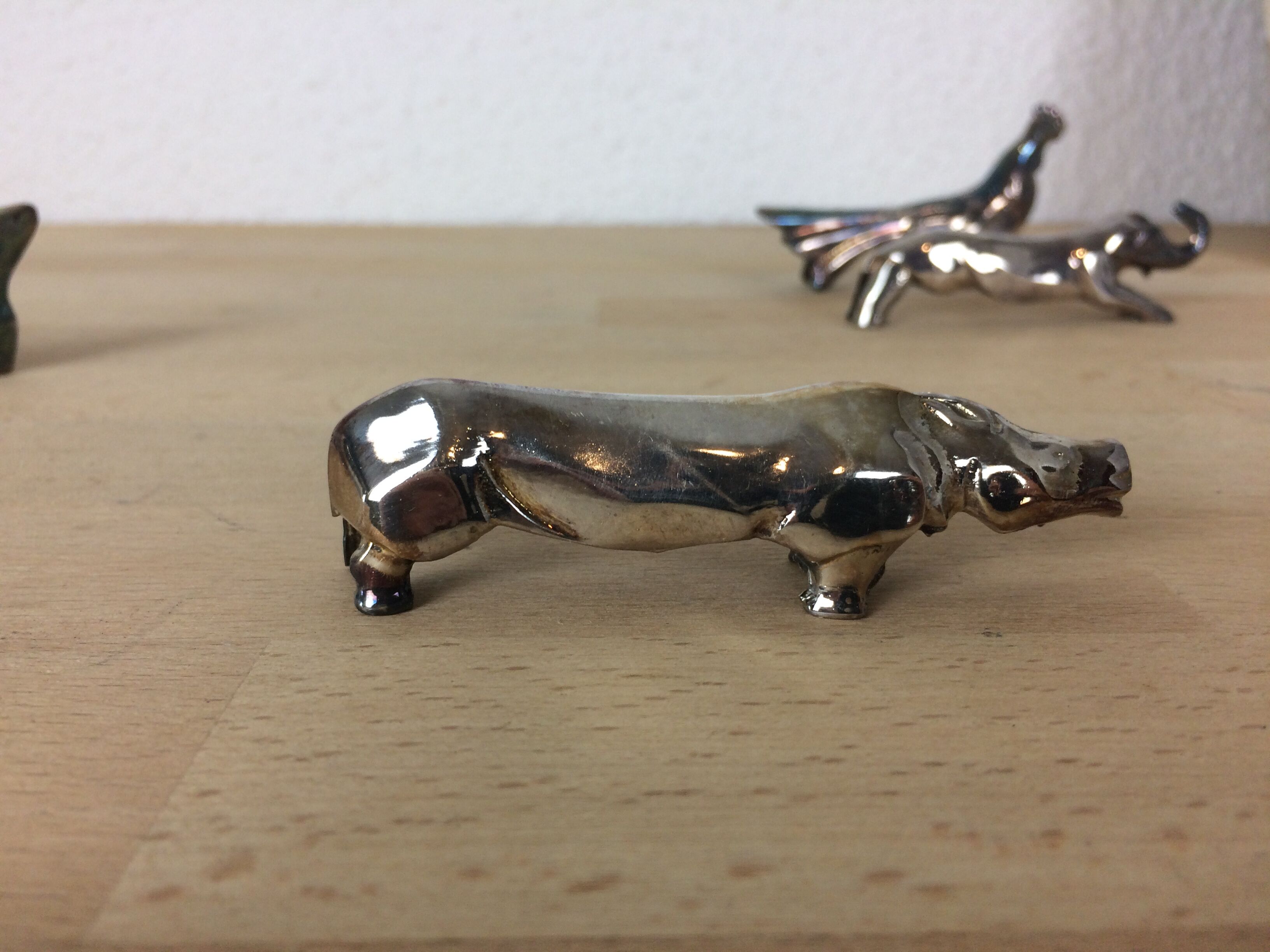 Set of 6-door metal animal knives