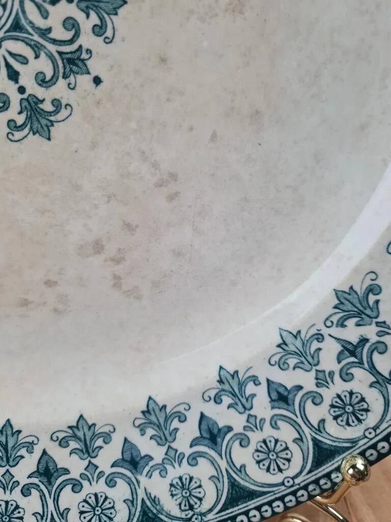 Large antique Badonvilliers plate with blue-green Turkish decoration 🌿