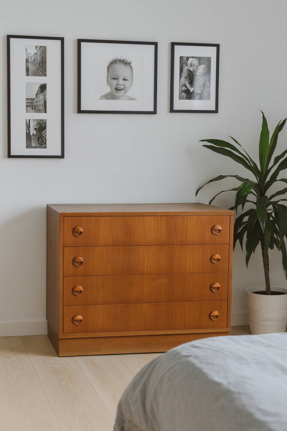 Scandinavian teak chest of drawers from the 60s