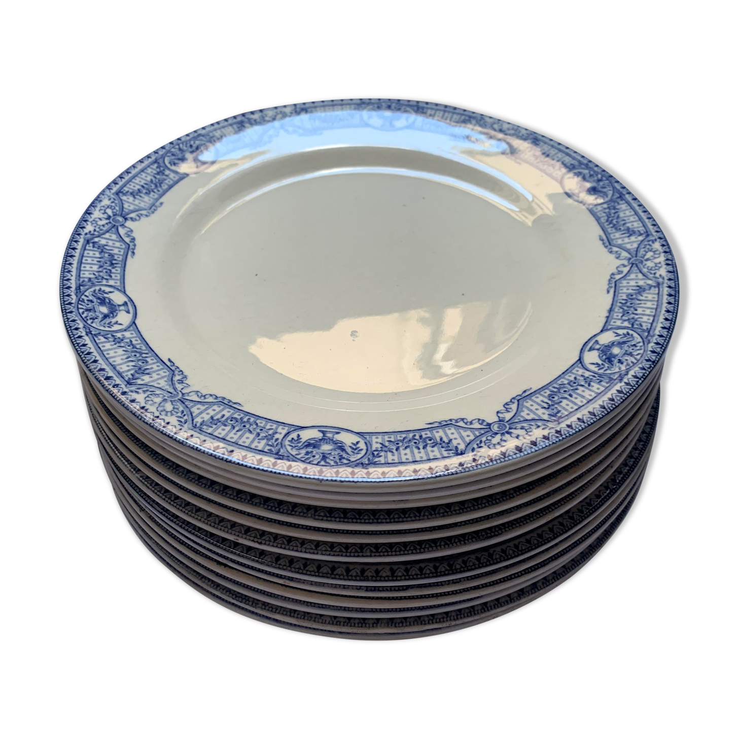 Set of flat blue plates