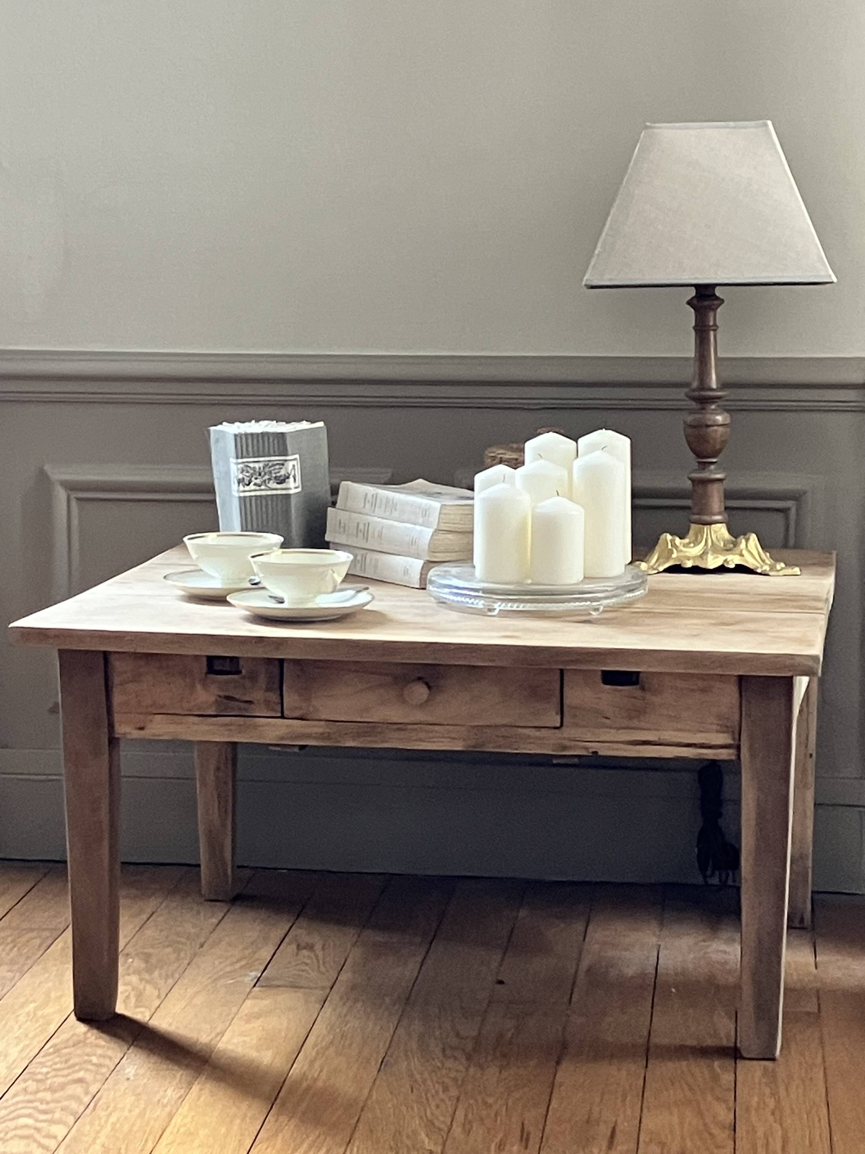 Table basse de ferme