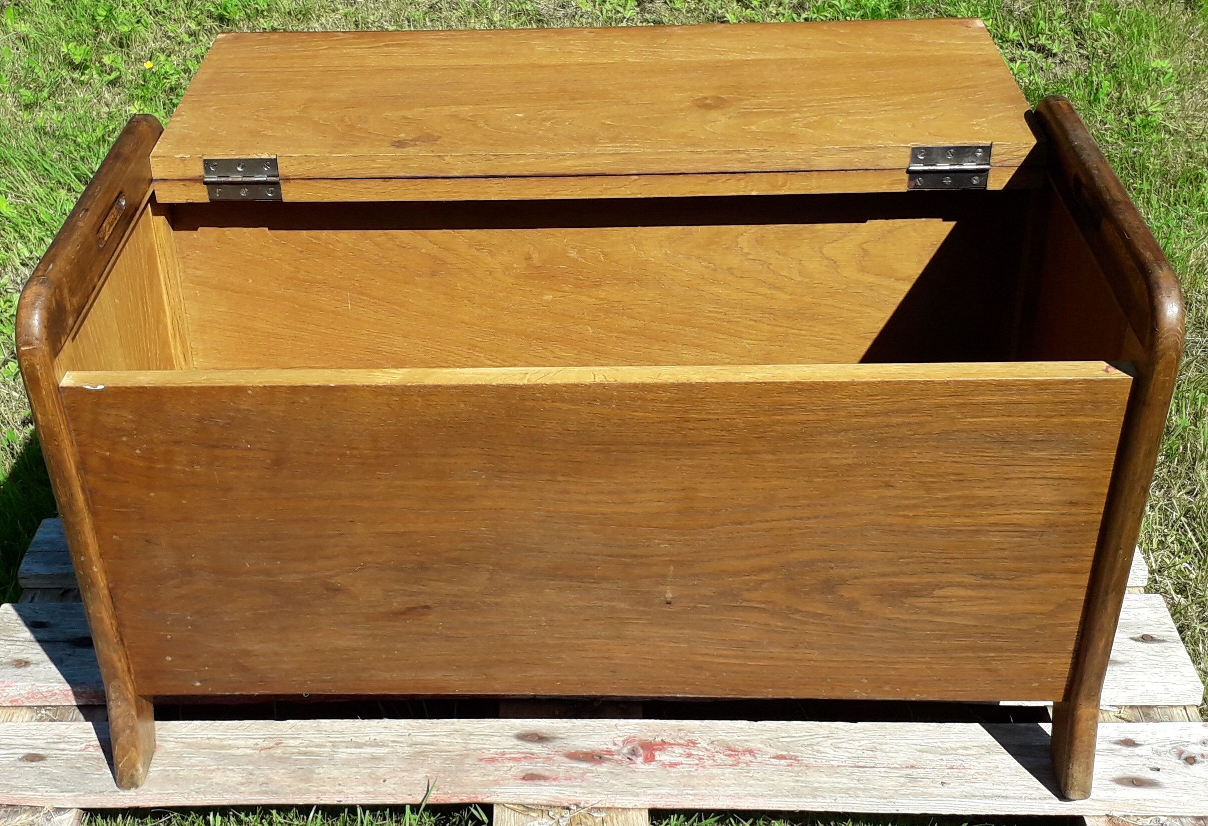 Solid oak chest