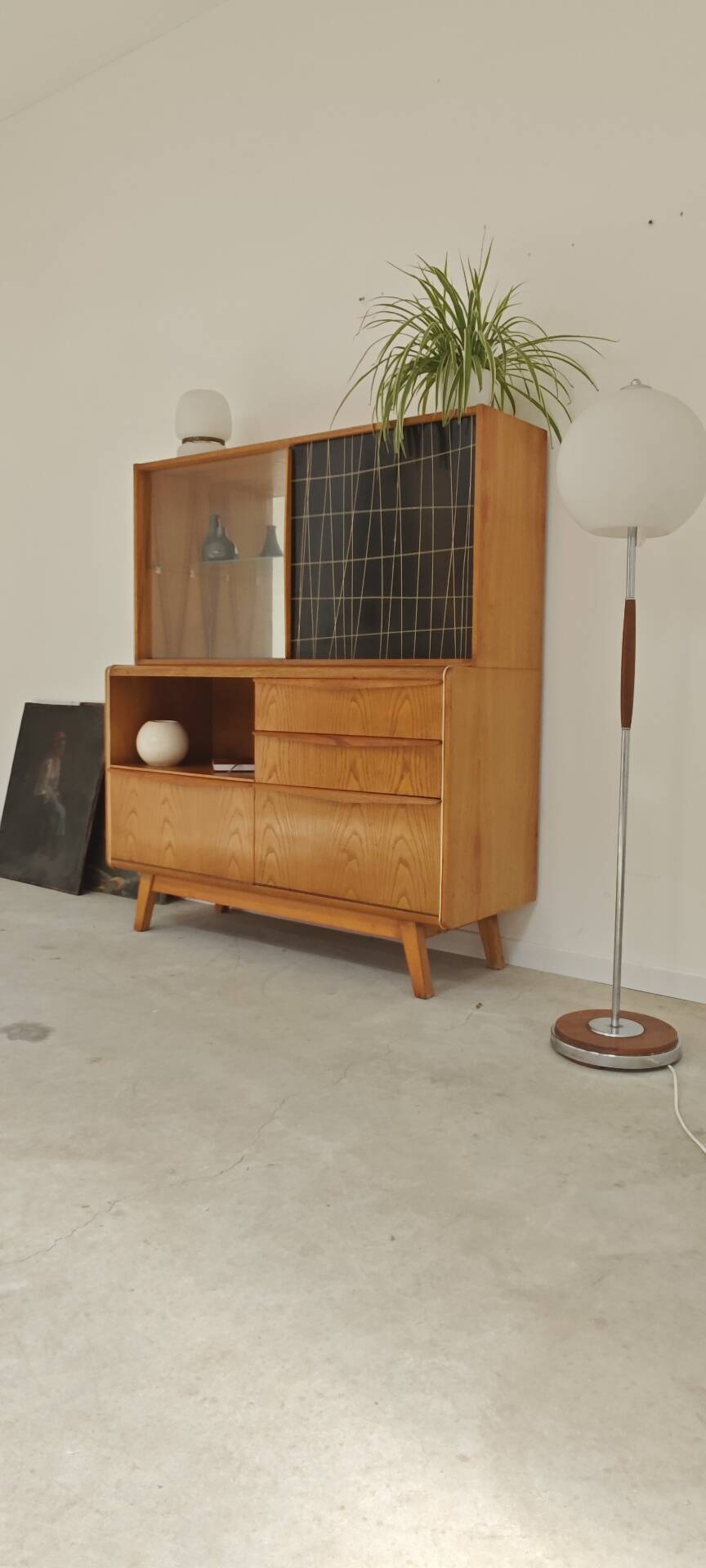 High buffet / Sideboard U 372 / 386 by B Landsman and H Nepozytek 60