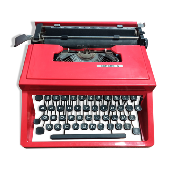 Oxford S portable typewriter