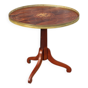 Table de jeu néoclassique