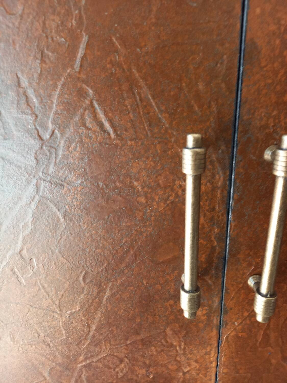 Cabinet/bar furniture