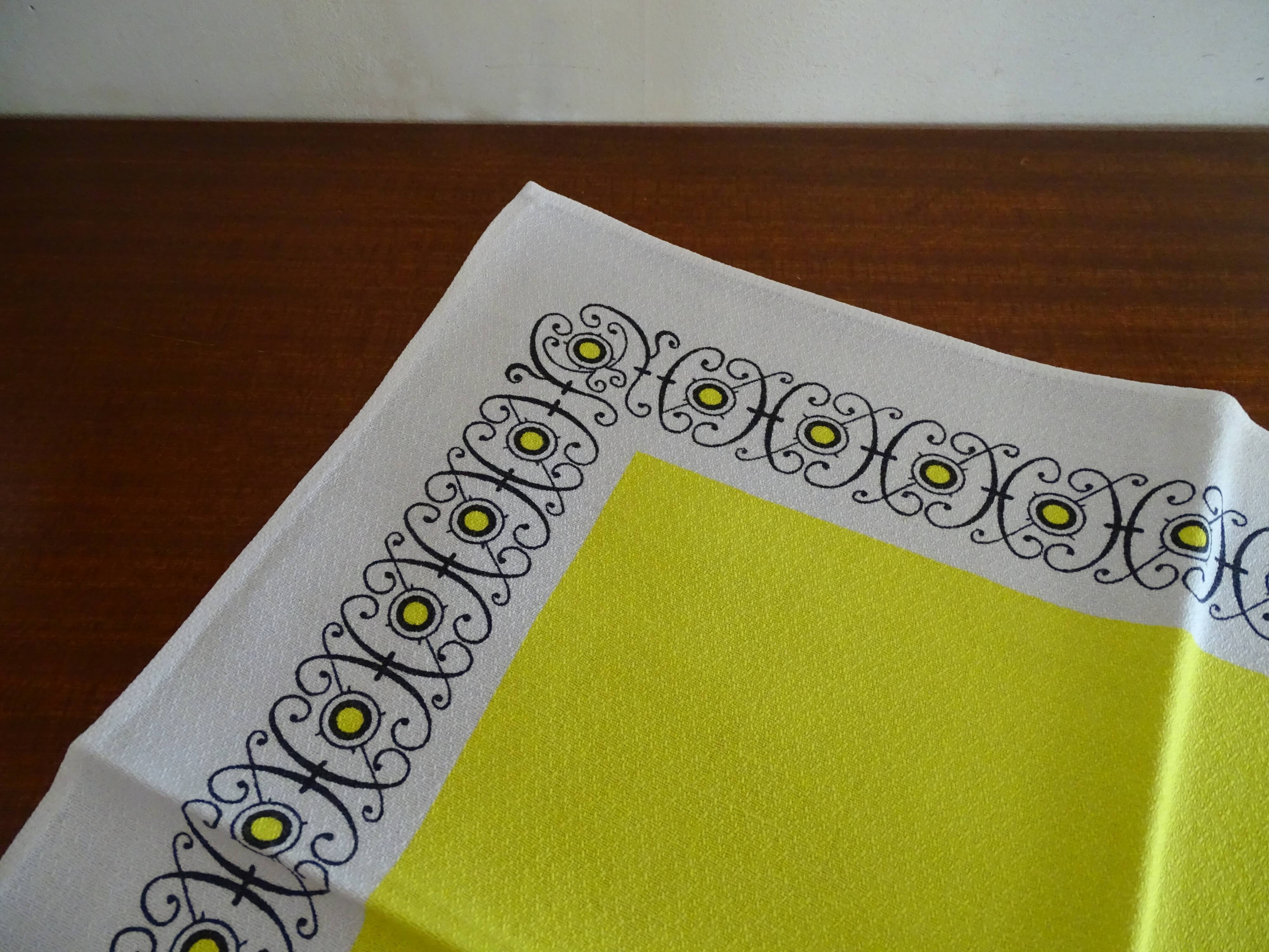 12 serviettes de table colorées en coton, 45 x 42 cm