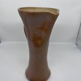 Pitcher in sandstone