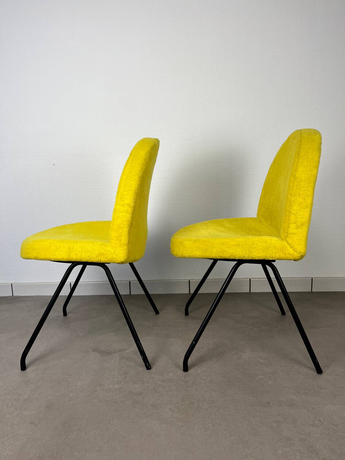 2 chairs 771 by Joseph André Motte for Steiner
