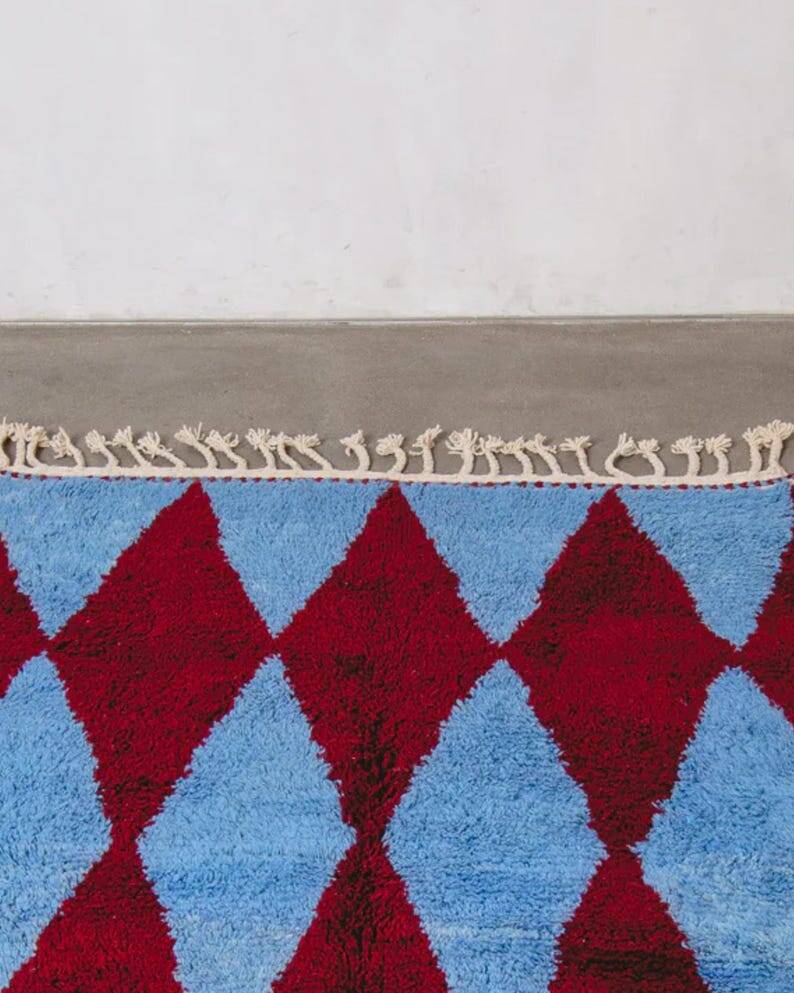Handmade Moroccan pure wool rug, size 140 x 260 cm