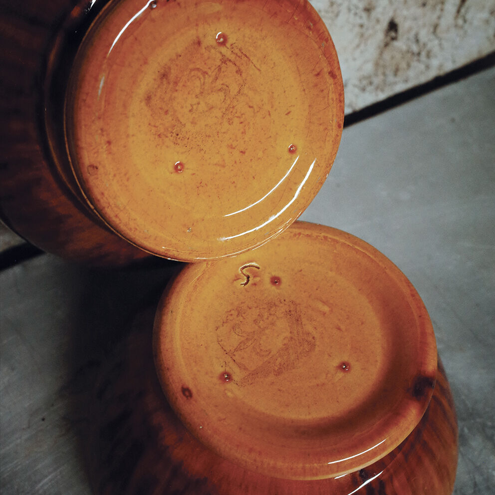 Set of 2 ceramic bowls flamed decoration