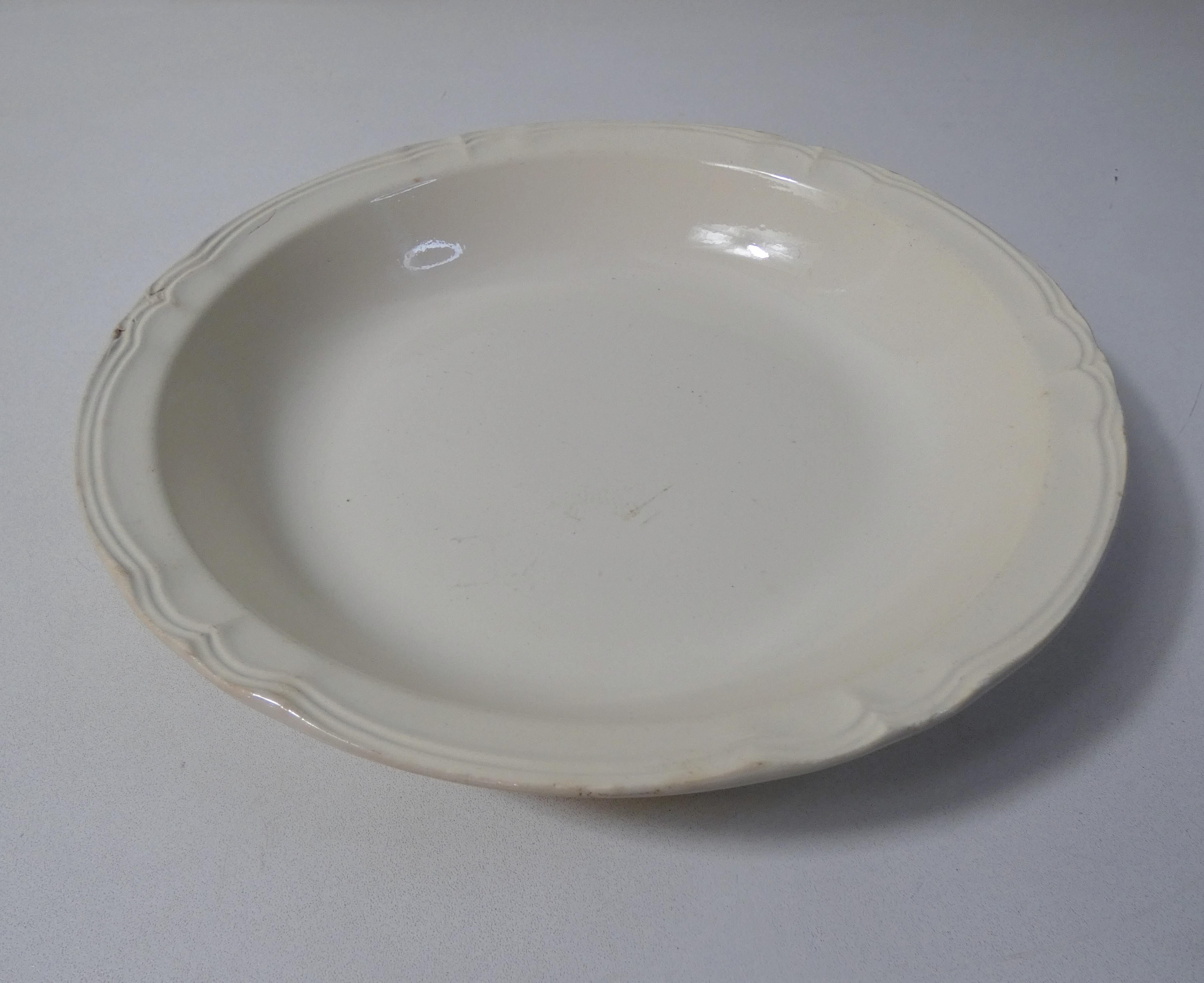 Hollow dish Digoin