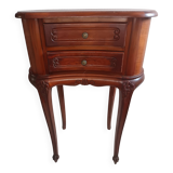 Pedestal table