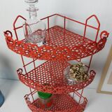 Iron corner shelf