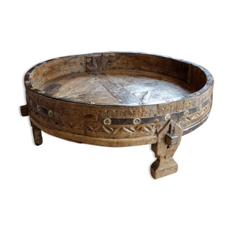 Ancienne table basse indienne Chakki