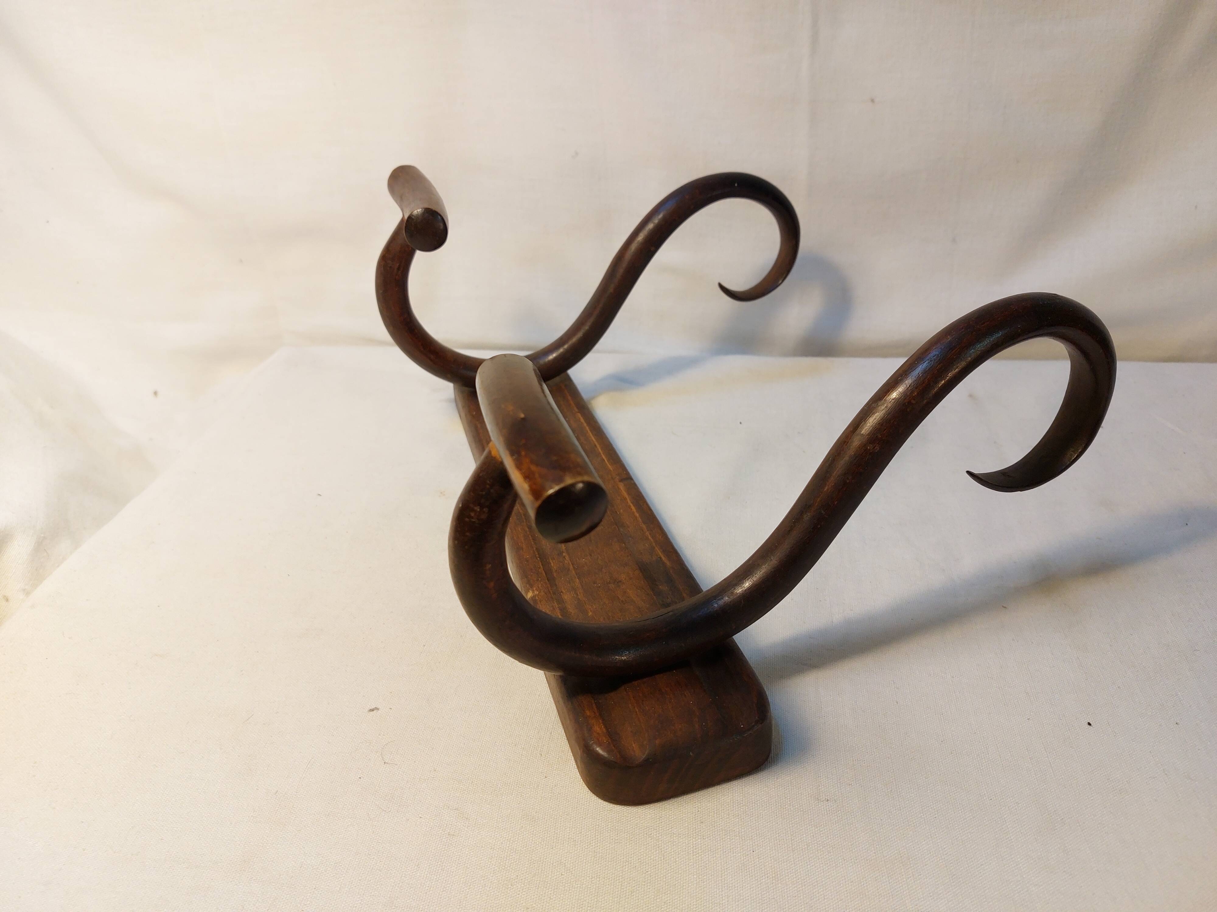 Baumann wall coat rack in curved wood - Hat rack - 1920s