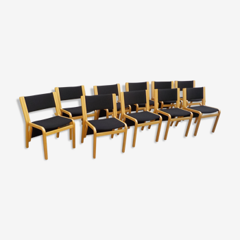 Lot 10 magnus olesen chairs with danish danmark footrest