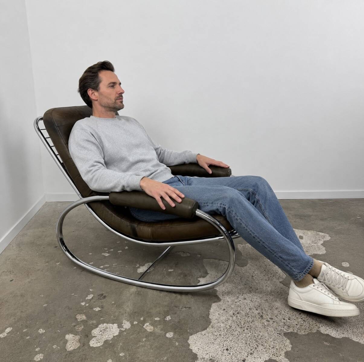 Bauhaus rocking chaise longue in vintage leather and chrome