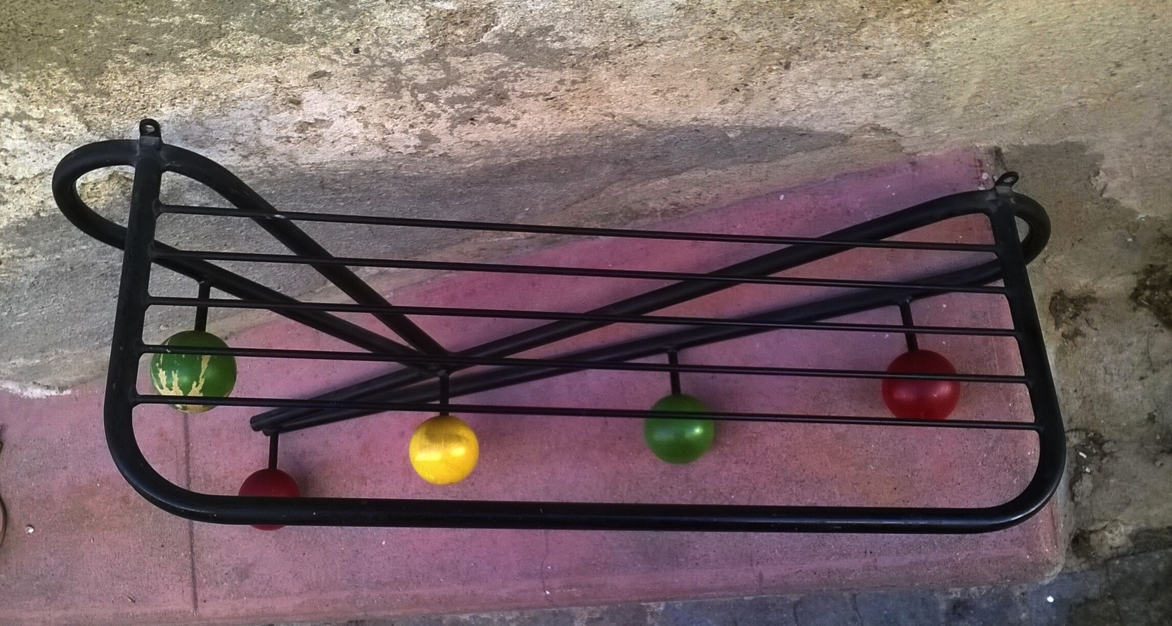 Portemanteau boules multicolores vintage