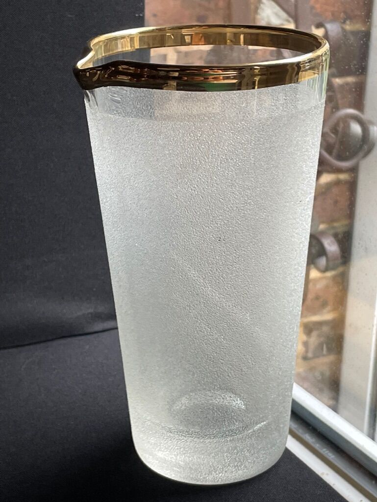 Pitcher and 4 glasses – Mid XXth