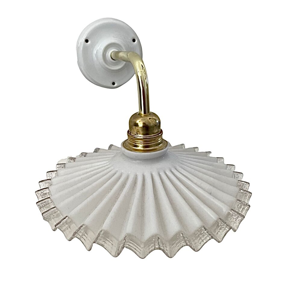 New electrified serrated opaline wall lamp
