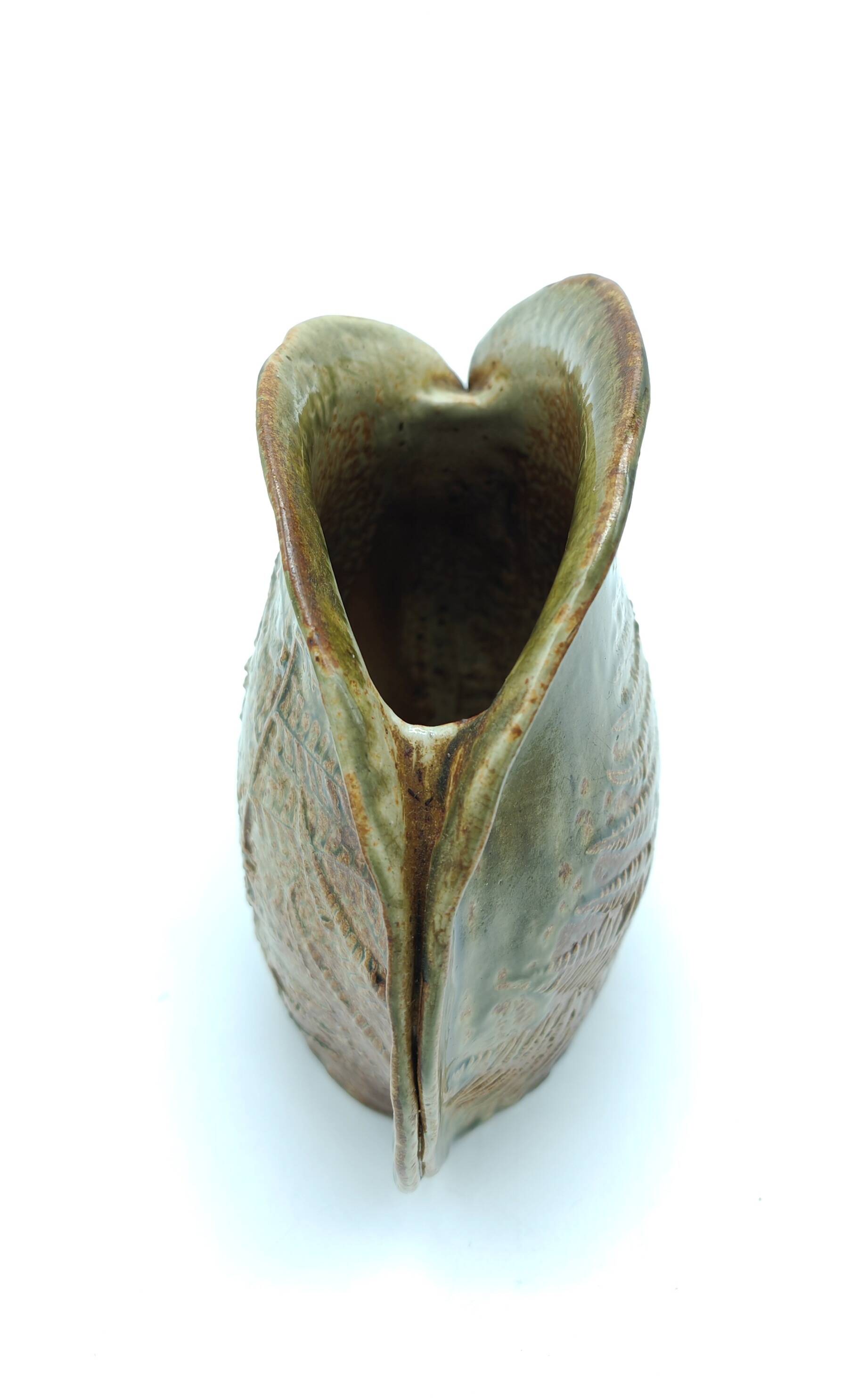 Fern vase in glazed stoneware by Chrislaine Bodin