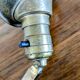 Lampe Adjusto-Lite à pince – métal doré & style industriel