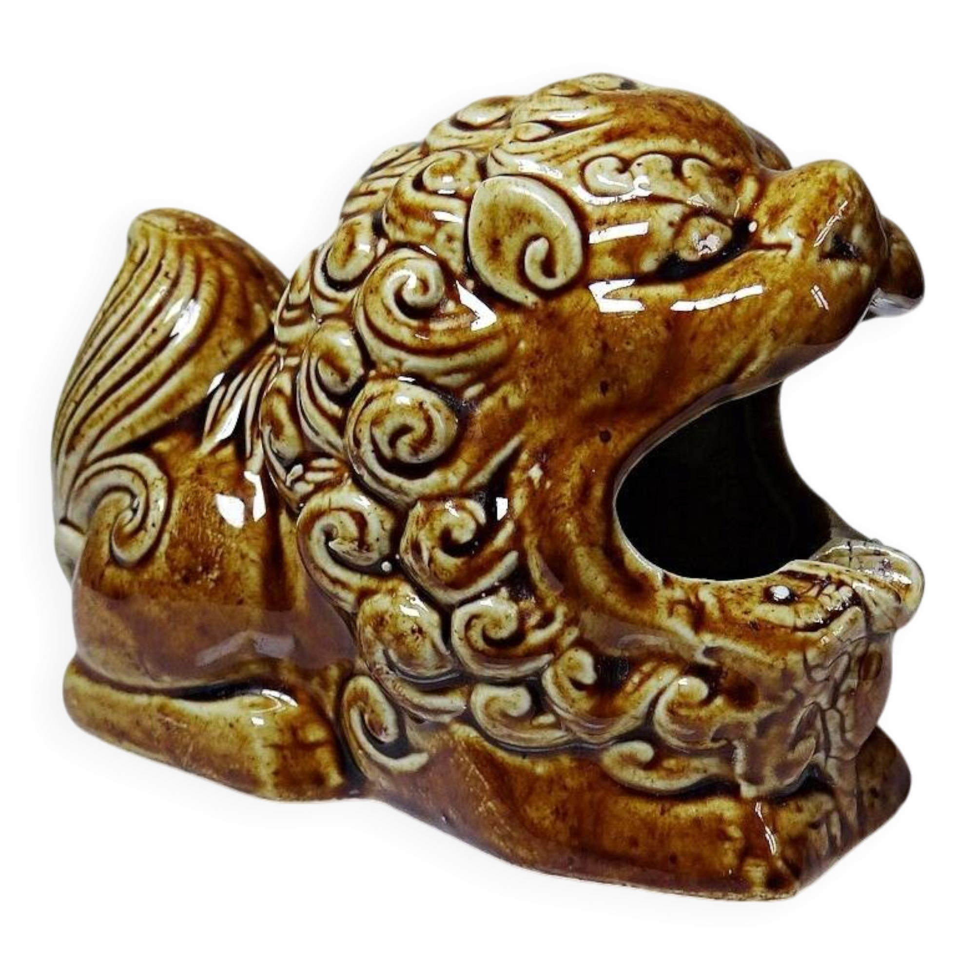 Vintage 60s-70s brown glazed ceramic Foo dog ashtray.
