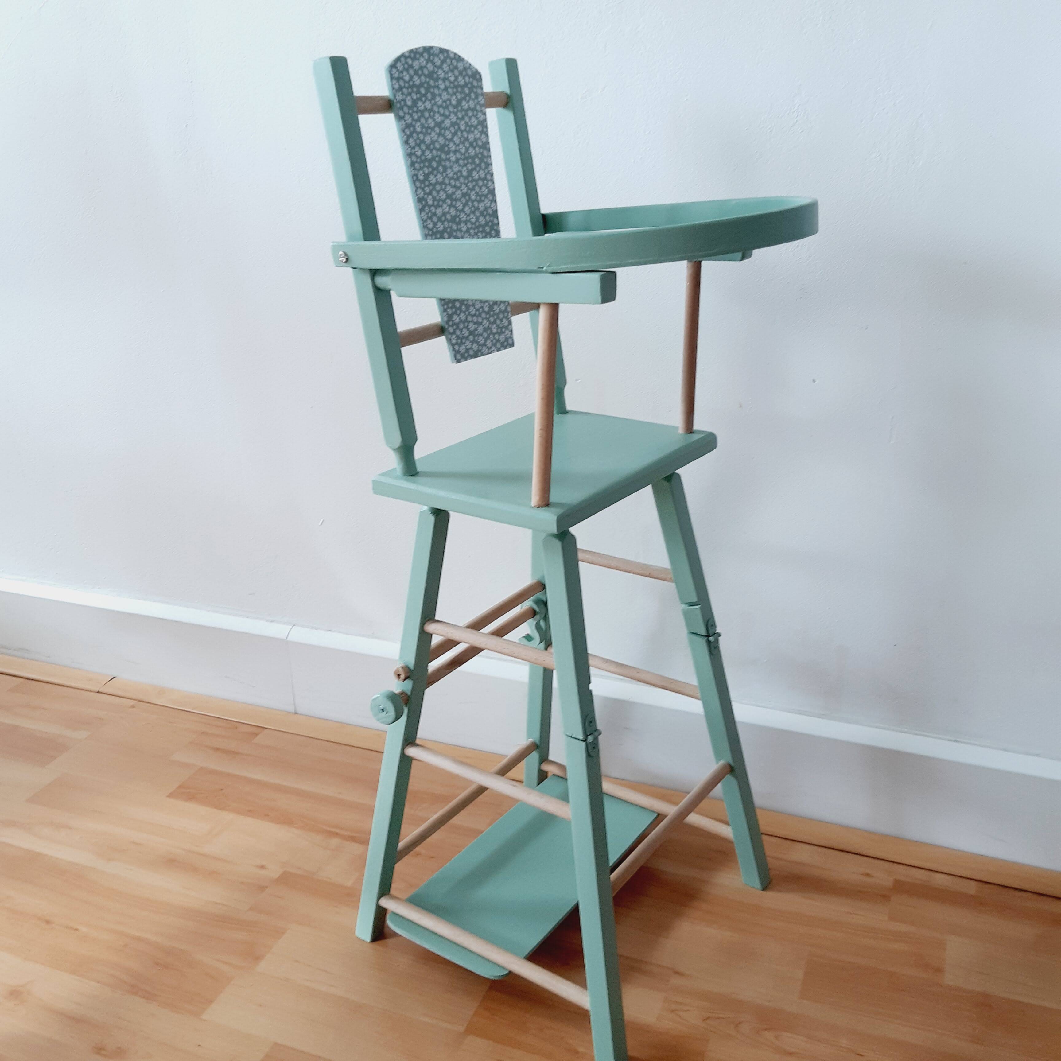 Vintage doll's high chair
