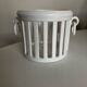 Cache pot directoire néo classique Moustier blanc 1950