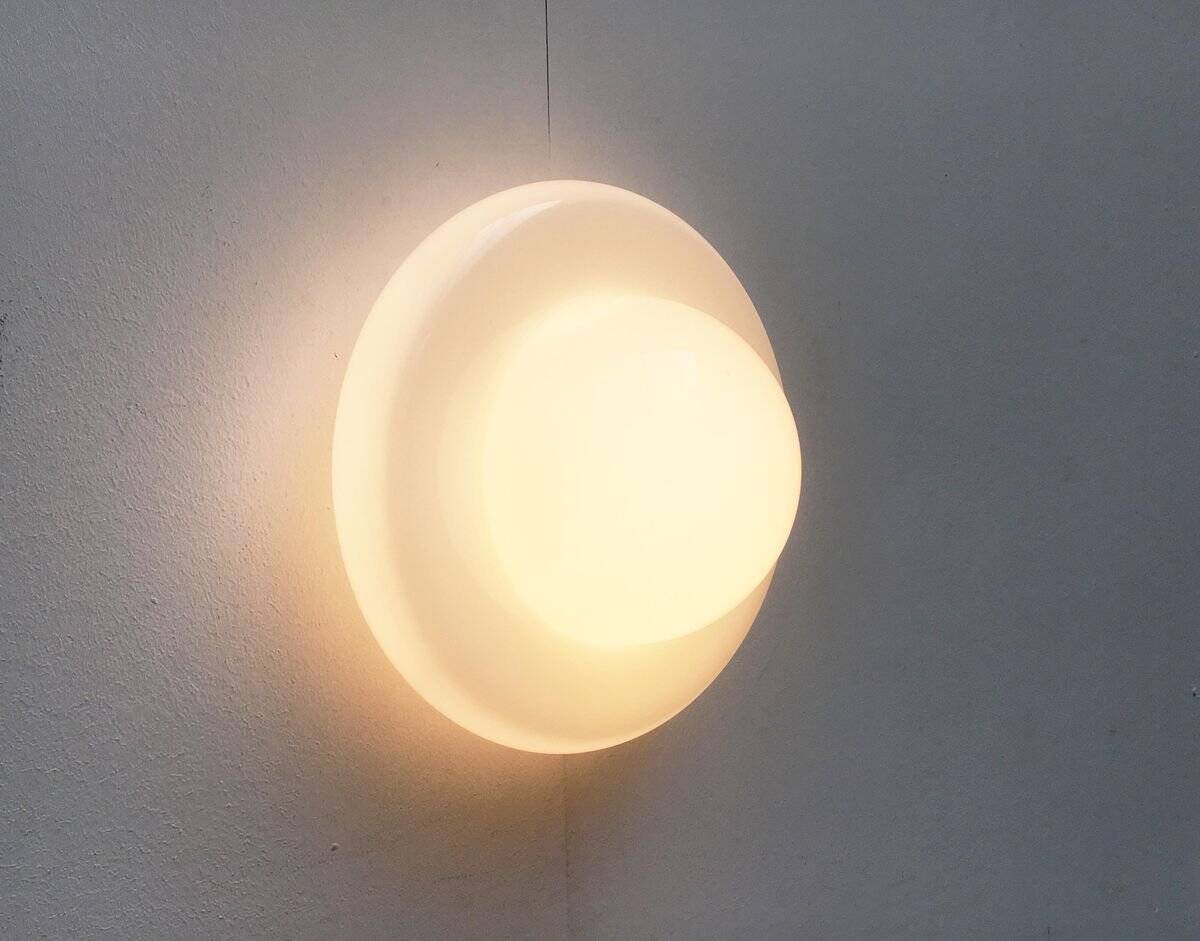 Mid-century Italian wall sconce.