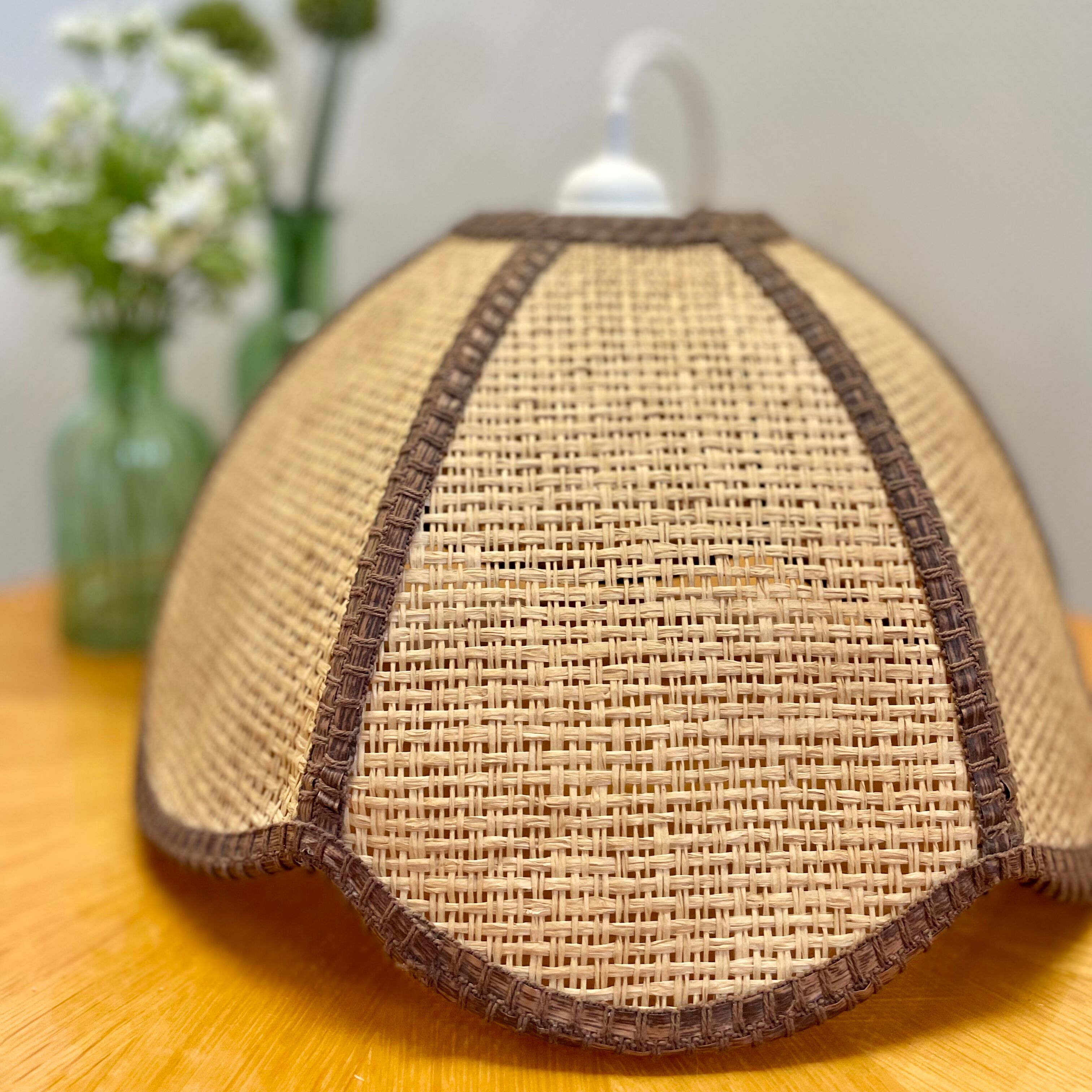 Rattan flower hanging lamp