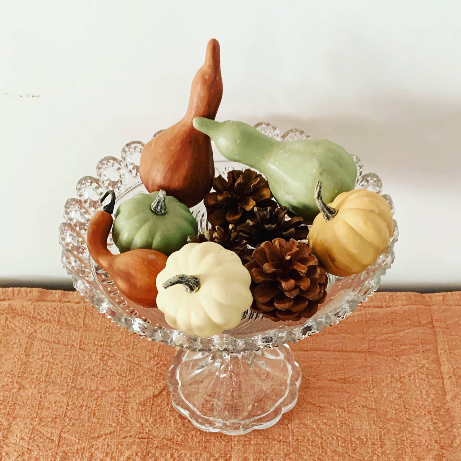 Old presentation dish on foot
