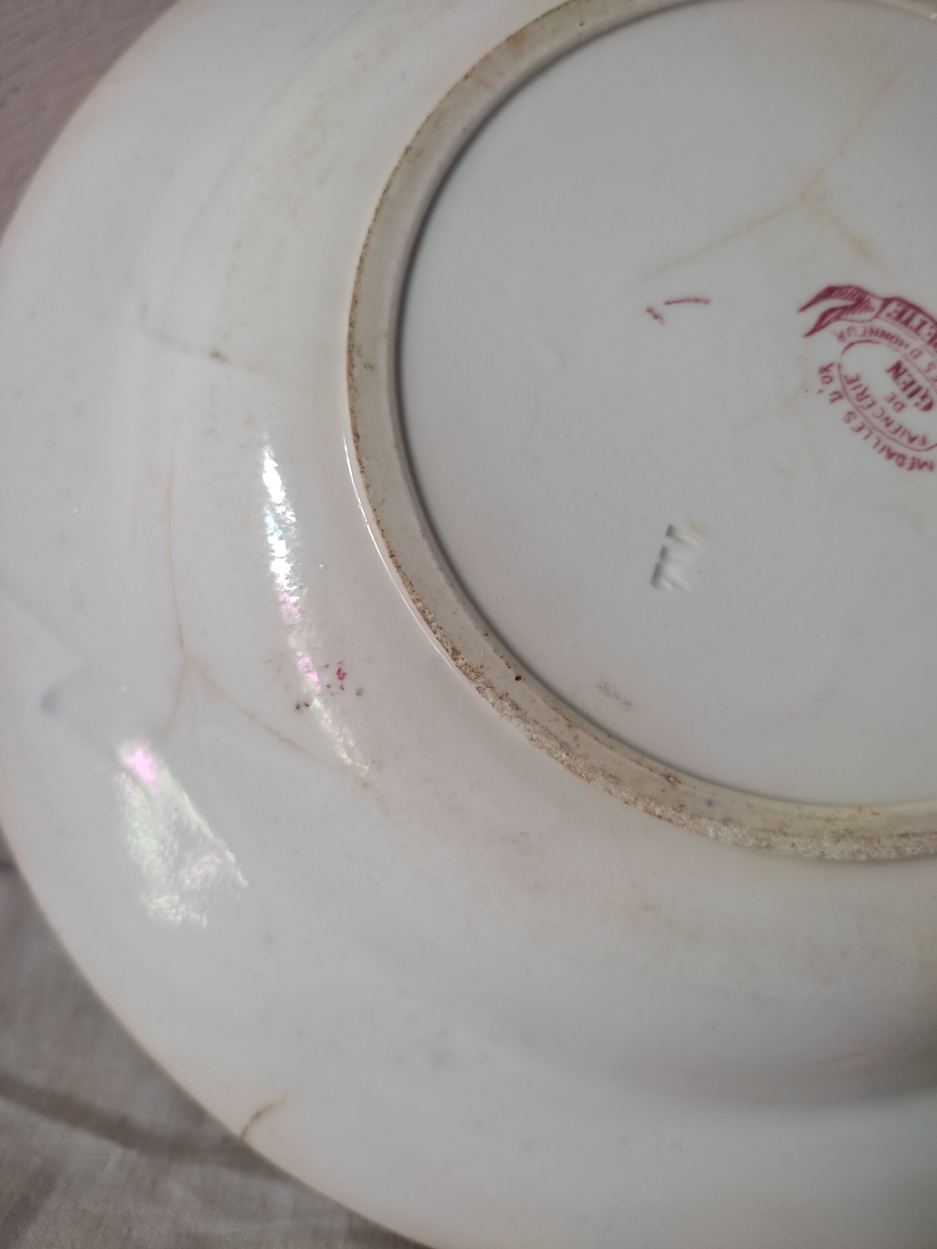 Hollow flat iron earth Gien