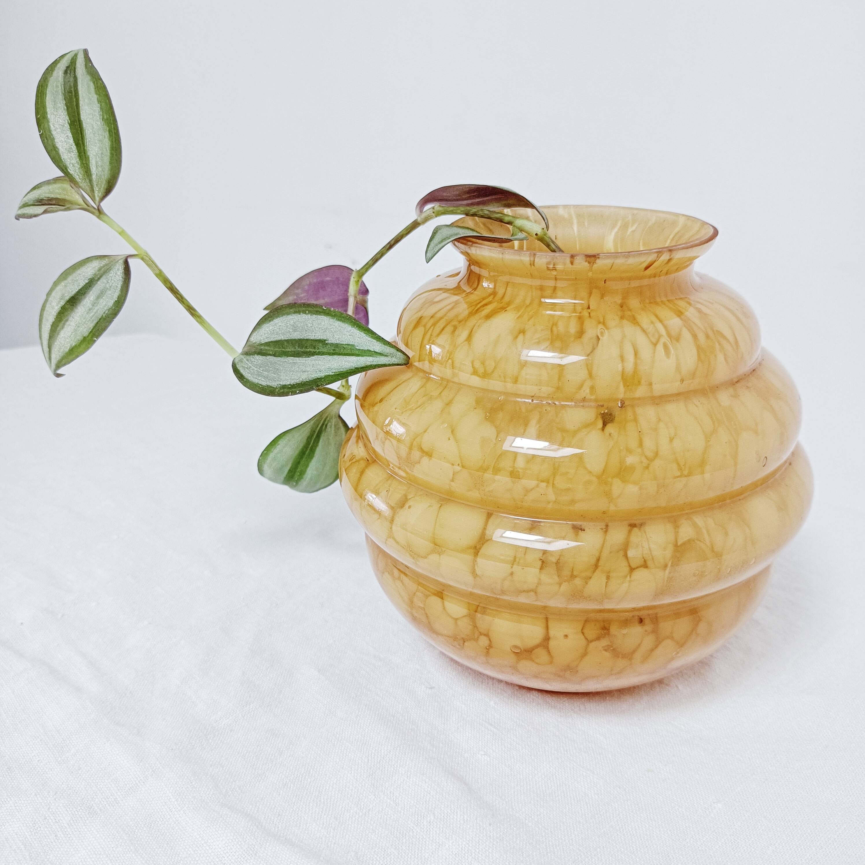 Clichy glass round vase