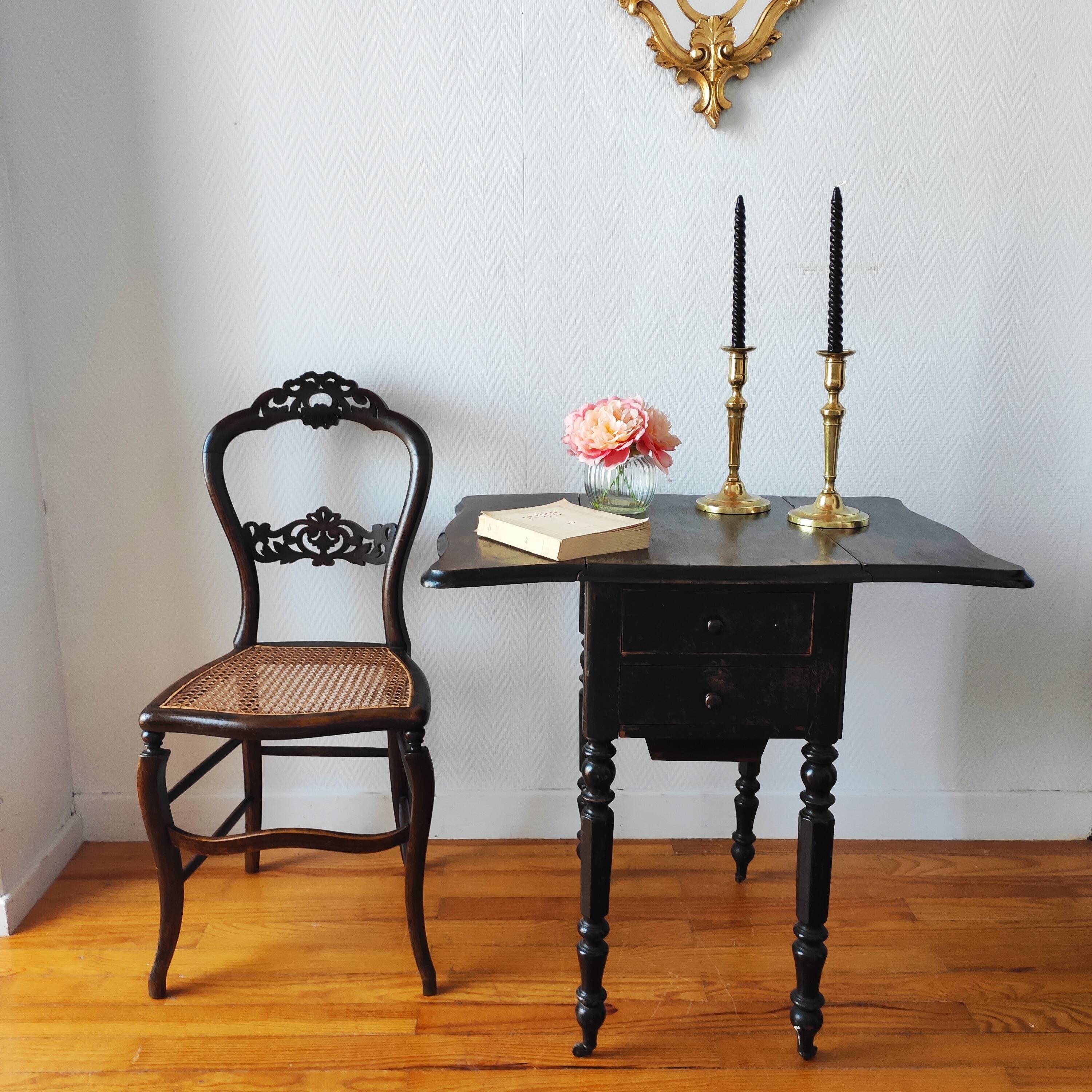 Table d’appoint ancienne à abattants style Napoleon III