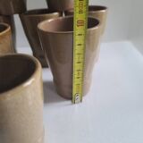 Lot de 8 verres en grès